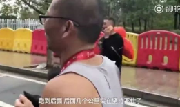 被动压腿疼哭视频,揭秘被动压腿的痛苦瞬间